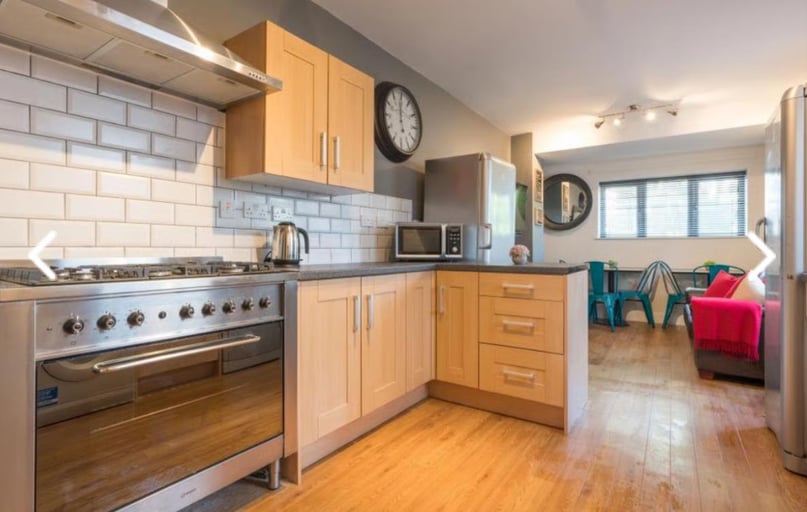 Keppoch Street, Plasnewydd, Cardiff - Image 1